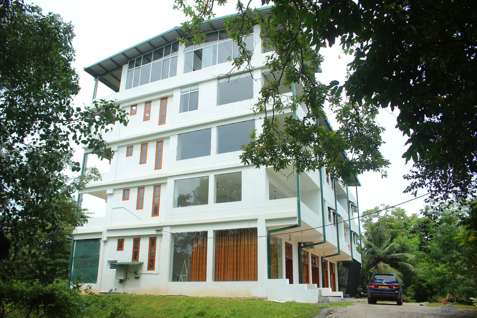 Front of Heritage Eco Resort Kelaniya